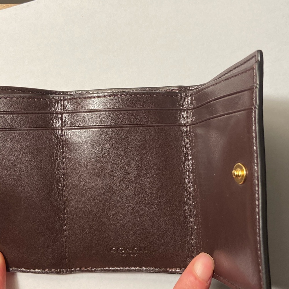 Coach wallet - Picture 4 of 4
